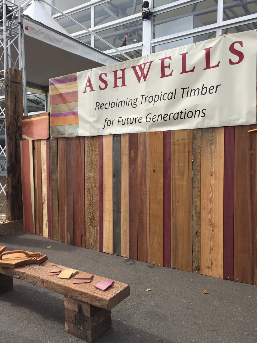 ashwell_timber's tweet photo. I’m always amazed by the beautiful colours we discover when we cut into the weathered reclaimed timber we find in the UK! #reclaimedwood #landscapedesign #architecture #reclaimedcladding #marinetimber #sustainability #responsiblesourcing #circulareconomy https://t.co/T2OON5GuFt
