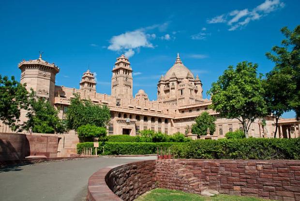 malavik52673603's tweet photo. On The Special Occasion Of #RajasthanDiwas, We #EeYuva Have Come Up With An Exciting #Article Which Defines The Charm Of #Rajasthan.

Click The 👉Link To Know The Details https://t.co/qT9yqdXpFh

#PadharoMhareDesh #Udaipur #Jodhpur #Jaipur #Ajmer #MountAbu #Jaisalmer #bikaner https://t.co/oqvVasbghn