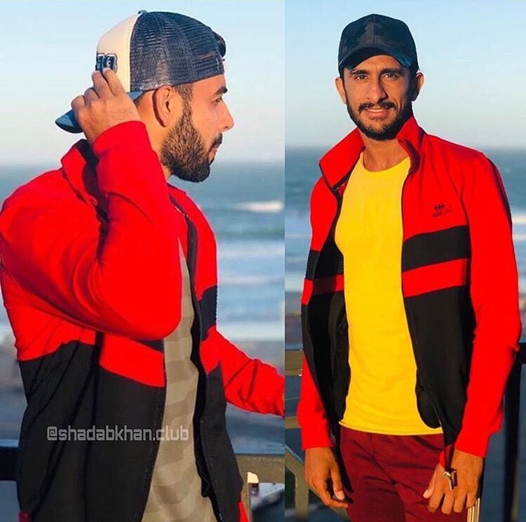 #BestFriendsGoals wearing the same jacket as your bestie 🔥💯💞

@76Shadabkhan @RealHa55an