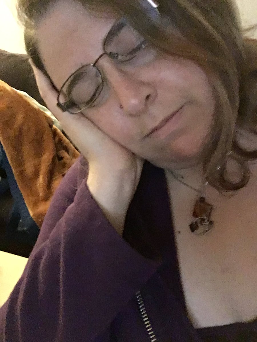 thegeneticsgal's tweet photo. Tired! Drove 4 hours to #MaxFunDrive2019 live show & 3 hours back. Worth every moment, even the several when I wasn’t sure if the huge truck merging into my lane could see me. Spoiler alert: I survived! https://t.co/EY6MlZ573Q