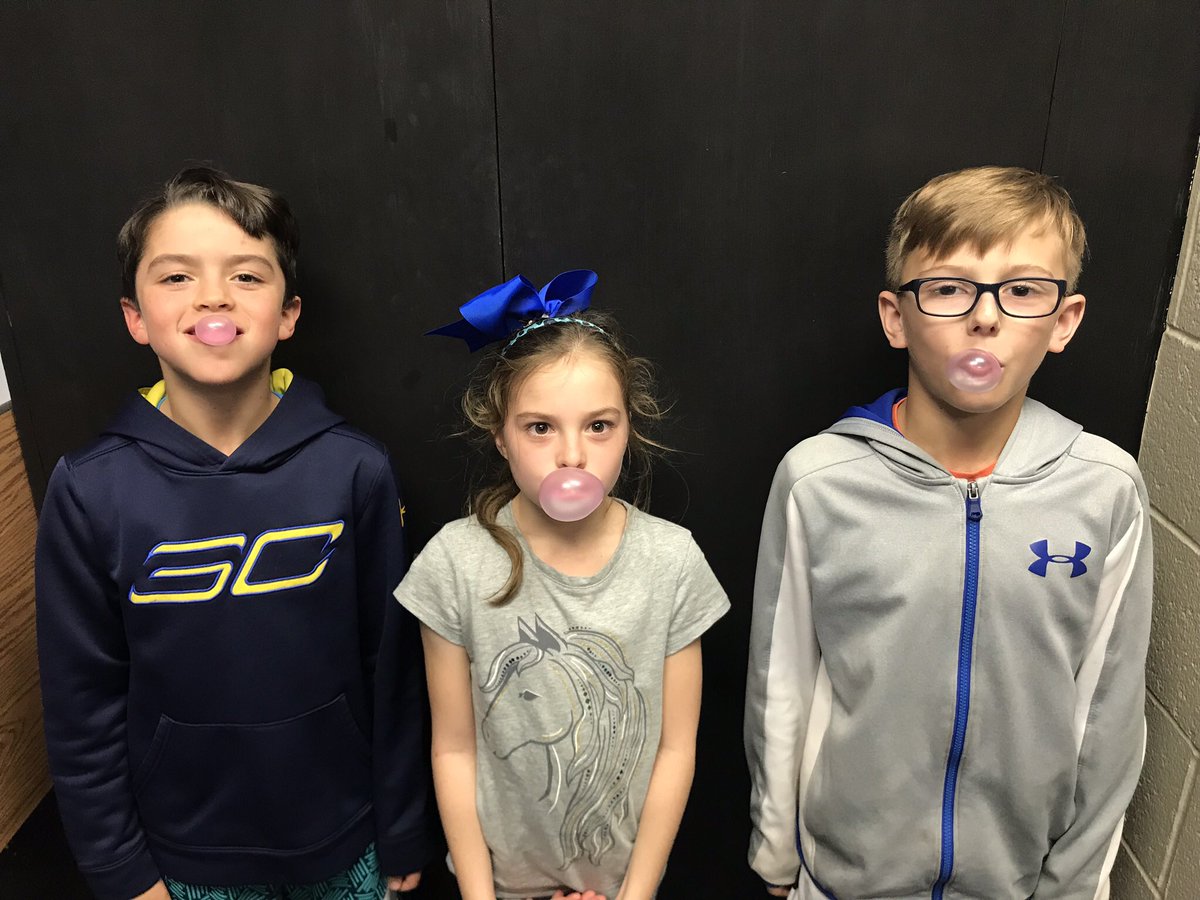 PesWildcats's tweet photo. Congratulations to our PTO bubble gum blowing contest winners! We hope you can make it to our PTO meeting on Monday so your student can participate in the next contest!#PTOFun https://t.co/kzfW4UMn82