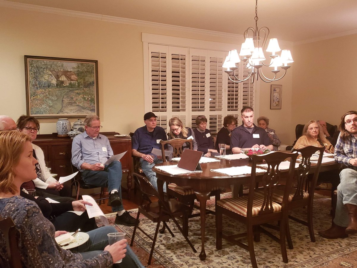 TinaFreitasVA's tweet photo. Another wonderful Meet &amp; Greet for our campaign tonight! Thank you to John and Delores Linam for opening their home to us this evening! Welcome to #TeamTina, everyone! https://t.co/mgHrtTLpKE