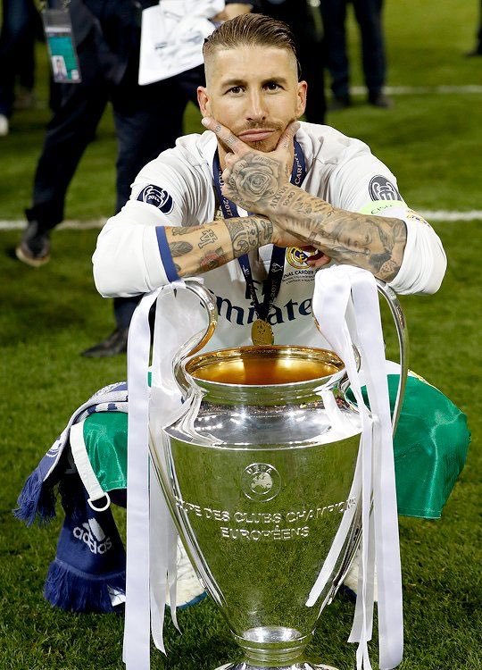 HAPPY BIRTHDAY TO THE GREATEST CENTRE BACK IN FOOTBALL HISTORY, EL CAPITAN! SERGIO RAMOS! 