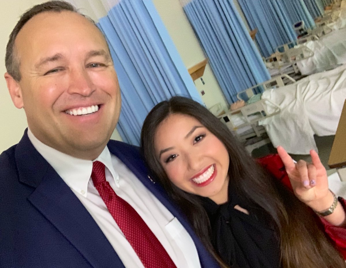 kdamp's tweet photo. Another First Friday video is in the can. In April, we will highlight @ErikaTuck, incoming @astatesga president and housse and Lori Hailey, nursing professor and Clinical Learning Center Coordinator. @ArkansasState students learn by doing! #Imagine
❤️🐺🆙 https://t.co/4bfFUU5u4i