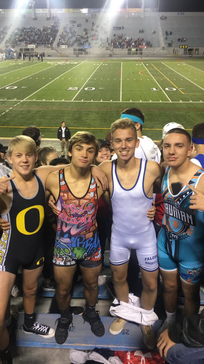 elhajj29's tweet image. Happy birthday to the forever homie s/o to one of my best friends love ya bud. @Sean_patty4 #copemint