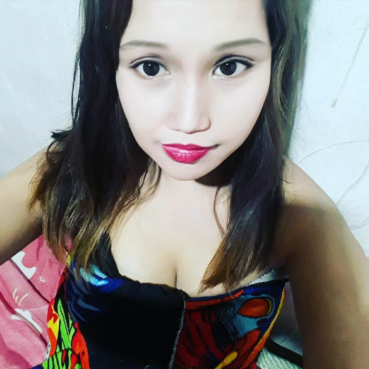 YhenCoscos's tweet photo. If you want to part of my LIFE
Make sure you are ready to accept 
My GOOD side and my STUPID side😂❤💋😘 https://t.co/LQI9d2Bg0L