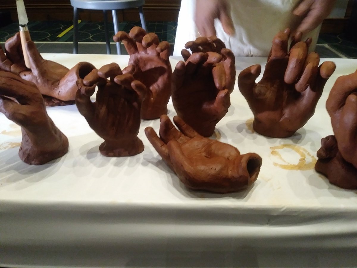 zachozma's tweet photo. Made a hand today in Arthur Gonzalez's hand-built hand workshop #nceca2019 https://t.co/mjgaTrpQjh
