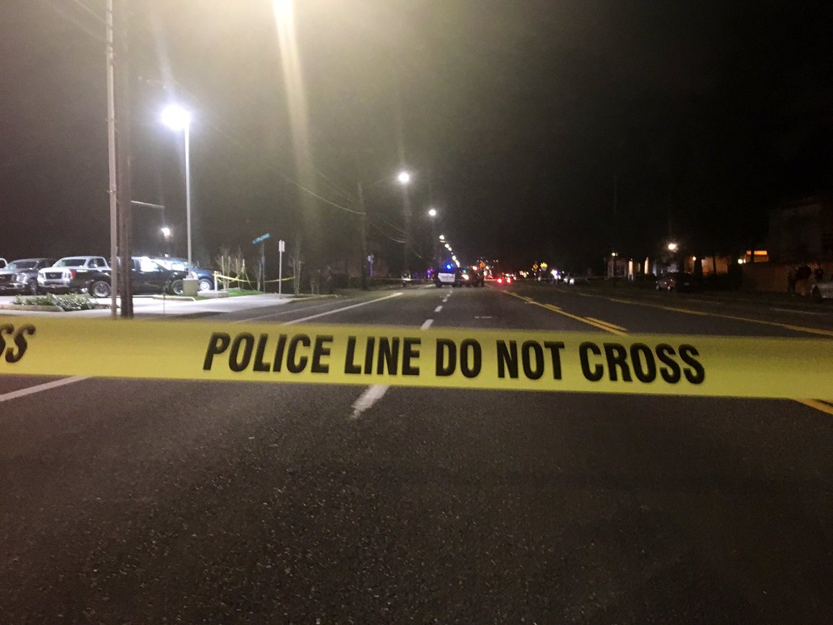 BrianASKATU's tweet photo. NE 122nd is closed south of Halsey. Police say a pedestrian was hit and transported to the hospital. The vehicle fled #LiveOnK2 https://t.co/x0aHbPvSax