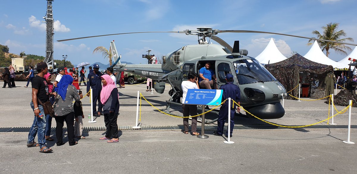 Last day @Sqn502FENNEC in #LIMA19. It's ok to miss it, but ensure you're here to meet us again in #LIMA21.

#AgileEtFute 
#FlyNavy 
#kamixramaitpkamiada 
#SegmenMaritim 
#LebihHebat