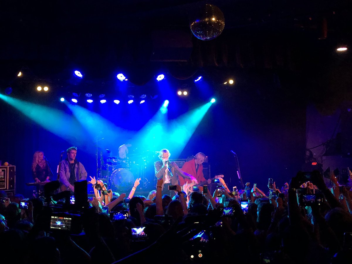 Another SOLD OUT show in LA <a href="/thedriverera/">The Driver Era</a> FEEL YOU NOW!!!!