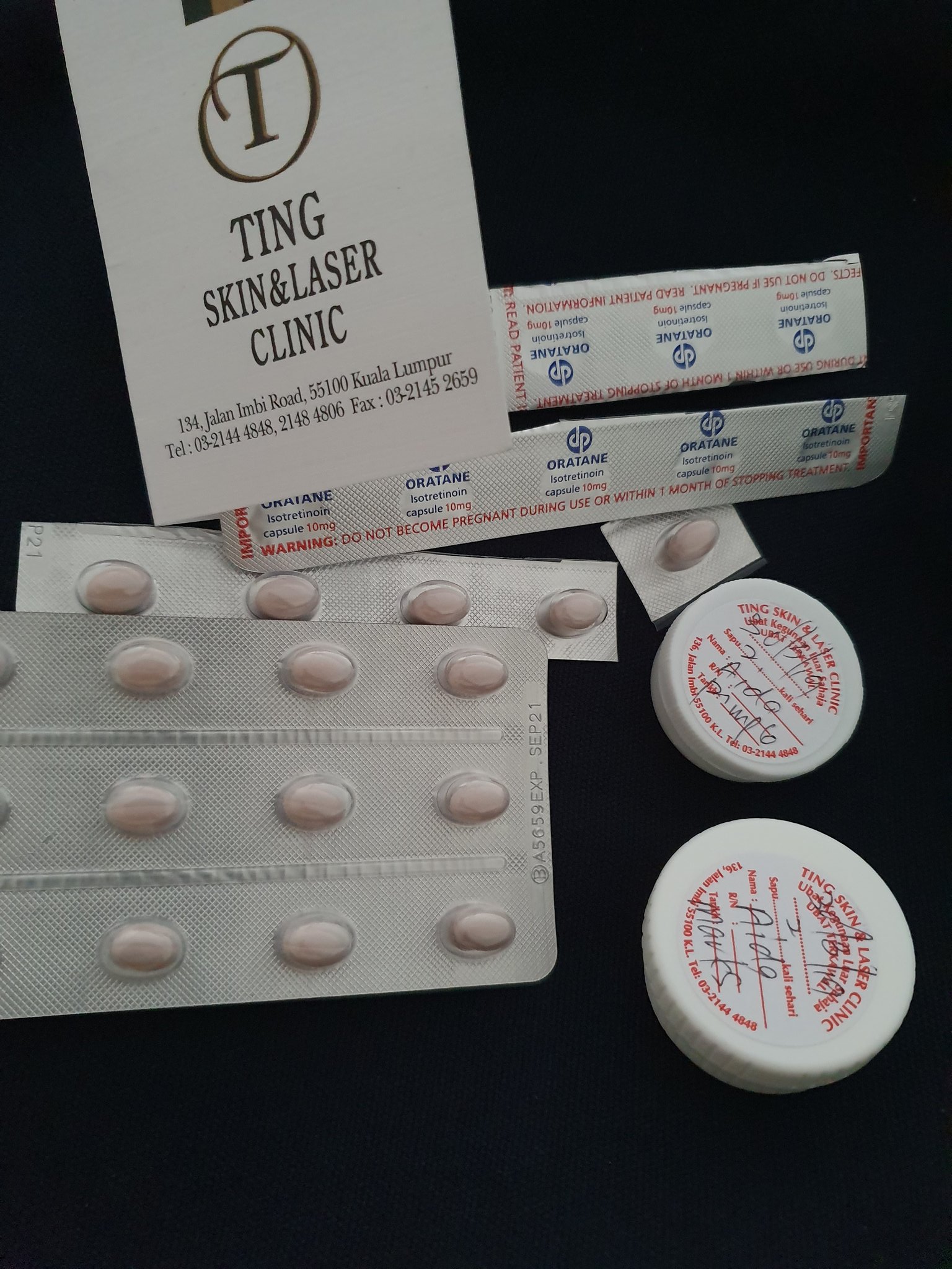 Accutane: A Doctor'S Nightmare, My Reality - u3lov7j