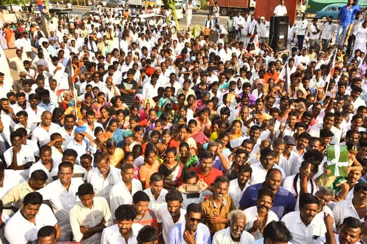 DineshP11788752's tweet photo. #AMMK_TTV
#VOTE_FOR #GIFT_PACK
தொடர்ந்து மூன்றாவது நாளாக நேற்று கழக துணை பொதுச் செயலாளர் அண்ணன் #டிடிவி_தினகரன் அவர்கள் #பாராளுமன்ற தேர்தல்
பிரச்சாரத்தின் போது ... https://t.co/DibpiBWlRw