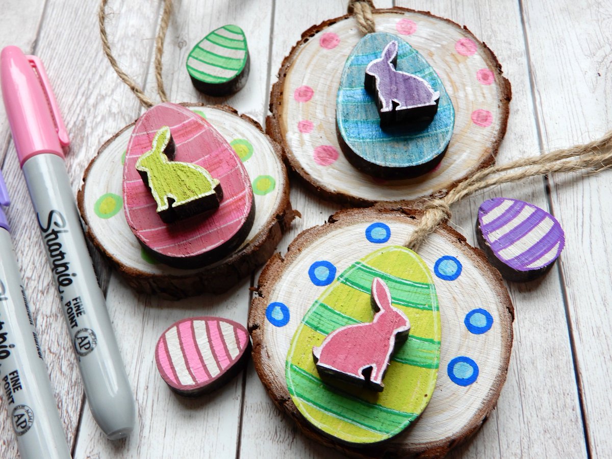 buck_lj's tweet photo. Easter Bunny Decorations Set of 3, Easter Tree Ornaments, Wooden Easter Decor, Rustic Wood Slices, Farmhouse Easter, Cute Rabbit Decor. https://t.co/HNdhEI5Sno #Slumbermonkey #Etsy #RusticEaster https://t.co/ijDfS60ItT