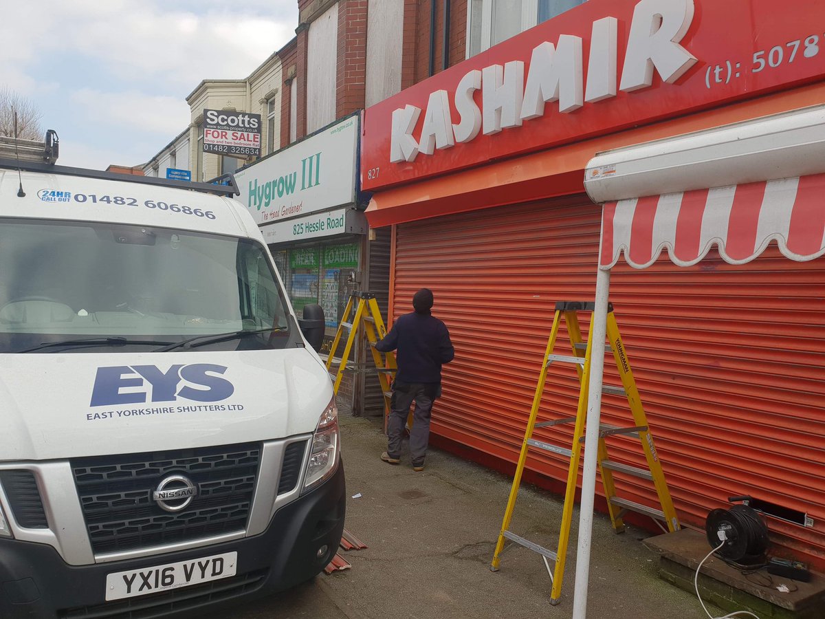 EYShutters's tweet photo. Full day of repairs. 😤
All our vans are stocked with components to carry out repairs on first visit keeping costs to a minimum and your premises secure.
Shutter problems big or small, give us a call. https://t.co/Lt6s49sVxy