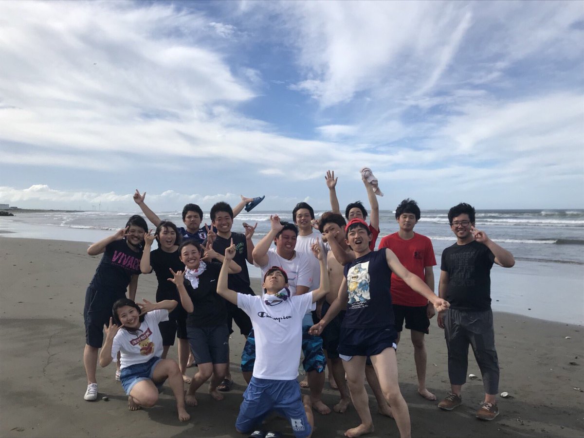 Lusters89's tweet photo. 四月に白鴎大学へ入学が決まっている新一年生の方々へ！
軟式野球サークルLustersのメンバーと野球やりませんか？
毎週水曜の3限終わり河川敷で練習してます。
合宿、スポ大、文化祭などたくさんのイベントがあります！
1度見学に来てください！
#春から白鴎
#春から白鷗
#軟式野球サークル
#Lusters https://t.co/FfUqR3D7WV