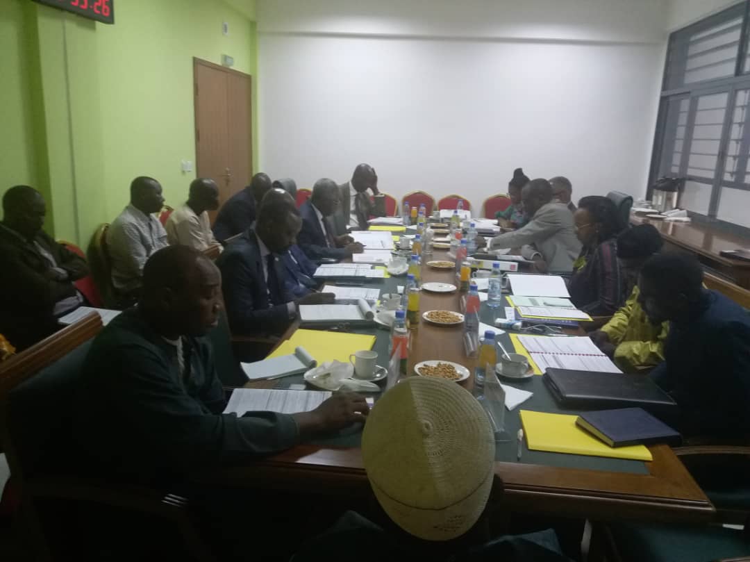 SNGANE's tweet photo. Sous la présidence du DG du @FEICOM1 @Akoap2 le COPIL du #PCCM accorde 1 622 587 90 FCFA aux Communes de KAI KAI, TOULOUM, NDOP et POLI ce 28 mars 2019 https://t.co/pVnLStFSxl