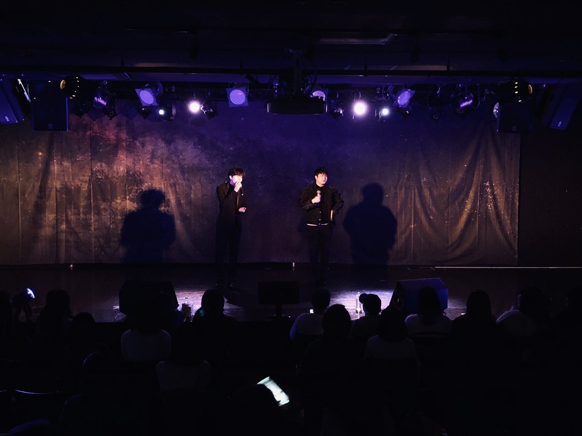 cxt_japan's tweet photo. [#CxT]

1部ライブがスタート致しました🎤🎶
楽しい曲を沢山準備しています‼️
皆様CxTと遊ぶ準備が出来ていますか🤩
ラストの今日も最後まで盛り上がっていきましょう😆

🌟3/30(土)15:00/20:00 @ #K_StageO

チェキ券5枚ご購入の際、セルカ券1枚プレゼント❣️

#チャヒョク #テホン #JapanLive https://t.co/eylCxPZQFg