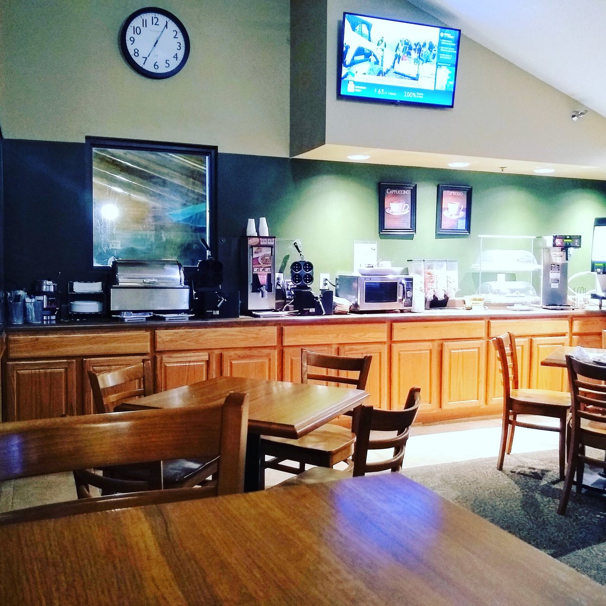 BOOM! Hit the jackpot! Biscuits and gravy is a part of the hotel's free breakfast. Today's gonna be a great day!