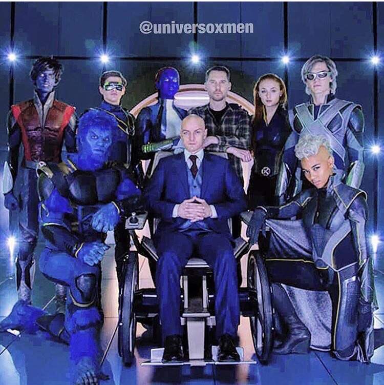 FavFilmIsAwful's tweet photo. With Dark Phoenix approaching, can we just take a moment to remember that they’ve changed the individual costumes to standard classic X-uniforms... so someone had to convince Storm to lose the cape & Nightcrawler to lose the red... #XMenDarkPhoenix #classiclook #bringbacktheswag https://t.co/sEkZunOkDC
