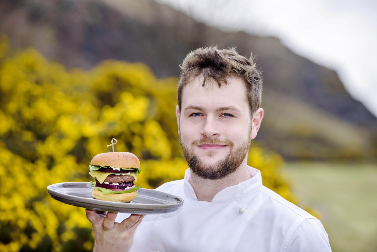 Fraser Cameron, one of Scotland's most exciting young chefs, is our new Chef Ambassador. He helped us launch the new Galloway Gourmet Burger, on sale now in #Aldi Scotland stores for a limited time! #GallowayBeef #ScotchBeef #ScotlandisNow #EatScottish 
gallowaybeef.co.uk/chef-fraser-he…