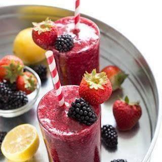 edengardenfv's tweet photo. Vegan Berry Smoothie for Breakfast! Check out our next post for health benefits! 🌱 #Healthy #HealthBenefits #Berries #Antioxidants #Smoothie #Vitamins #AddYourFavs #Yum #Vegan #DairyFree #NoDairy #EdenGarden #Mississauga https://t.co/K3MOumAV20