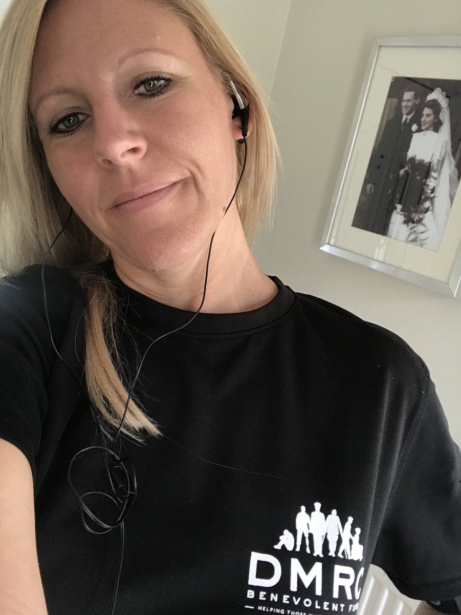 dmrc_benfund's tweet photo. @dmrc_benfund supporter @evecowley pre &amp; post training run for @rungatwick. Thank you Eve for your commitment. #HelpingThoseWhoServeTheirCountry https://t.co/IeICIAVHyU