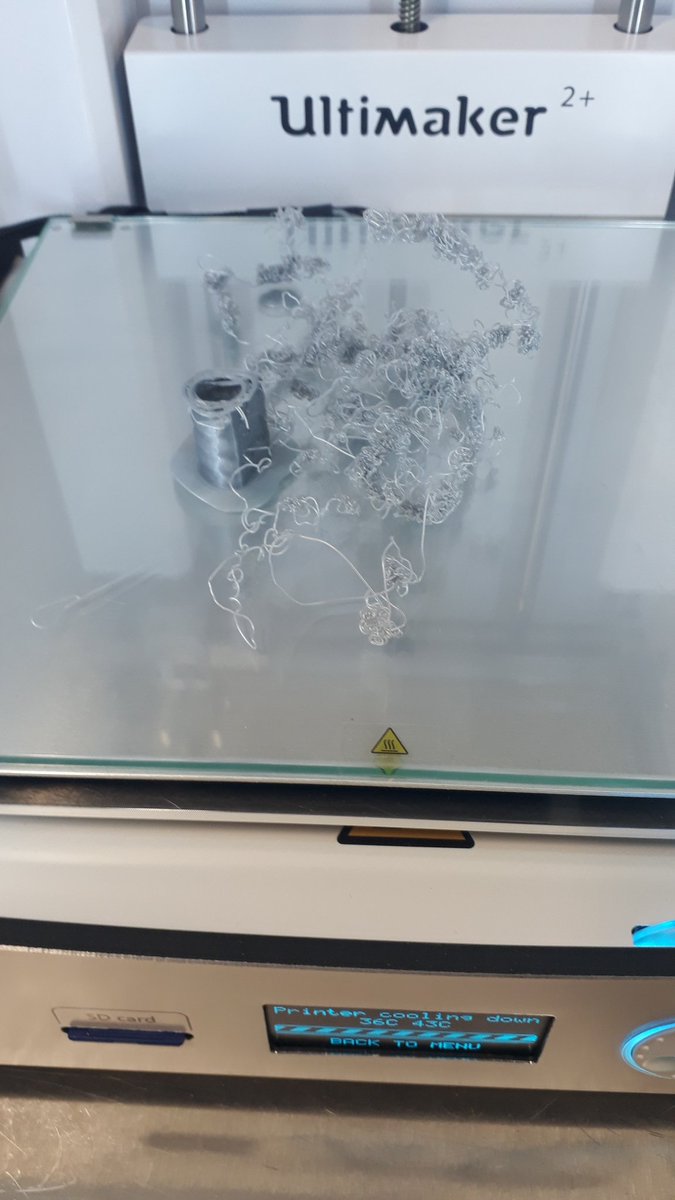 SimBel (@simbel17) on Twitter photo 3D printing fail! 3D printing fail!