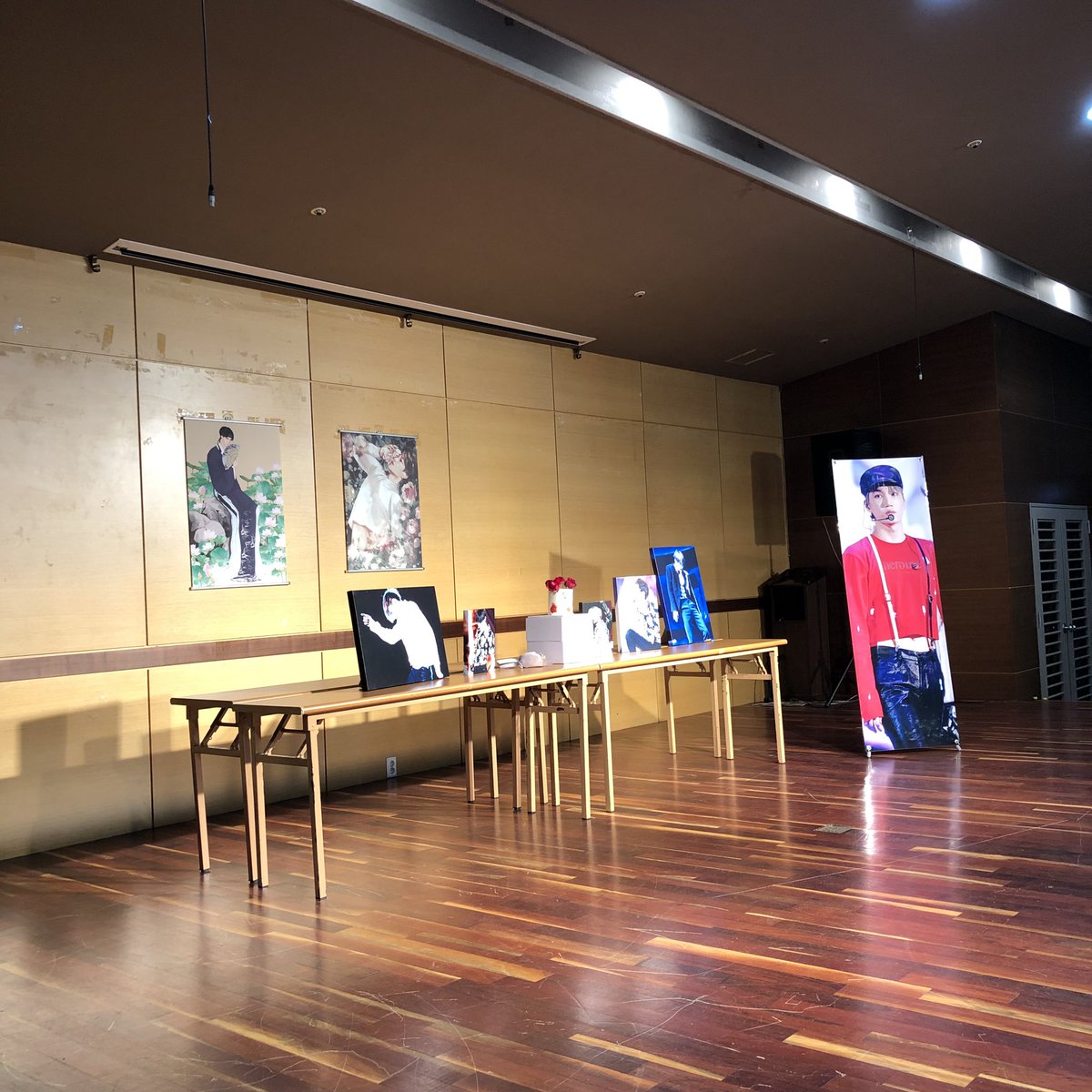 godofkai's tweet photo. 카이온2 끝~~~ 다들 카이온3에서 만나요 🥰🥰 https://t.co/ERmTC4BxKg