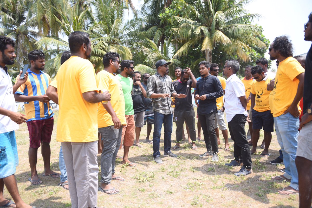 AhmedMahloof's tweet photo. Vaikaradhoo Dhaairaage MDP candidate Fittey ge campaign ah HDh. Neillaidhoo ga. https://t.co/HHNq139E00