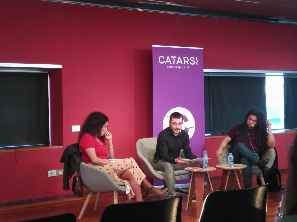 iescorihuela's tweet photo. A les juristes i advocades crítiques: no us perdeu el congrés #Elpodererigitenllei de @catarsimagazin avui! L'obertura, amb @PastoriFiligran i #RobertKnox, sobre les contradiccions de l'ús de la 'il.legalitat' per mobilitzar, i el debat conquesta drets/repressió/contenció social. https://t.co/aJoty07cMX