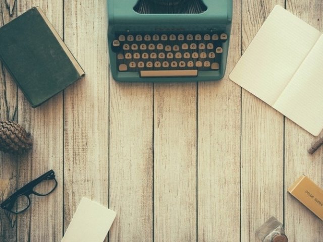 andro4all's tweet photo. Convierte tu tablet en una máquina de escribir con este original teclado Bluetooth https://t.co/eX9AqU43lX #Accesoriosparamóvil #AccesoriosAndroid https://t.co/fCg5yngNLG