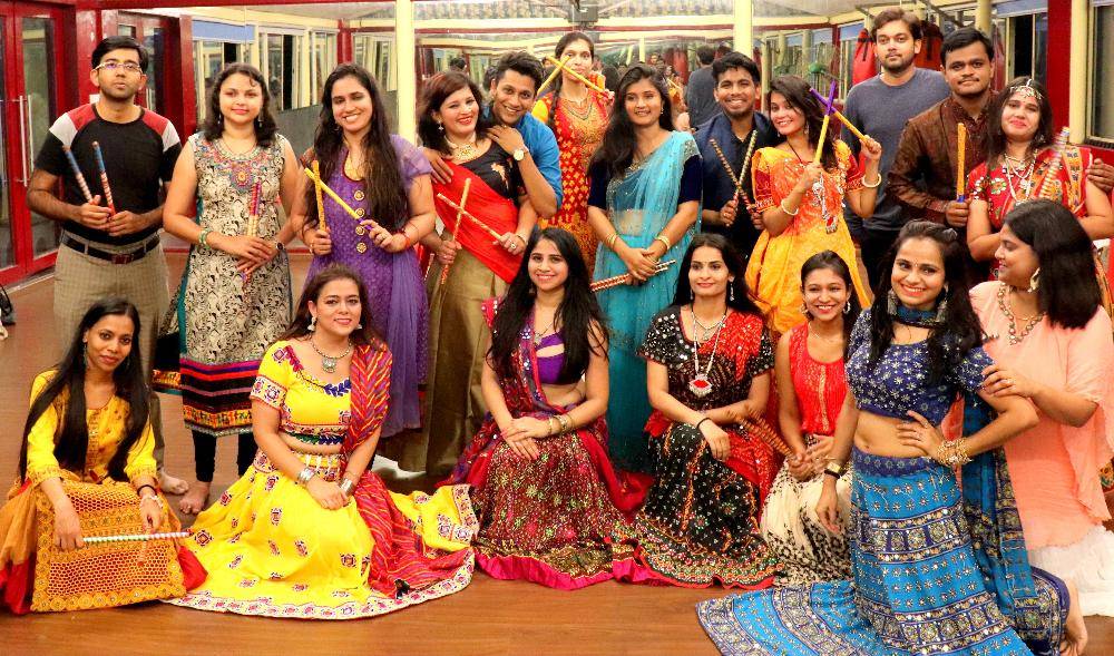 Join us for bollywood garba workshop. 
Go ethnic in your wears and dance steps!
Book now at go.eventshigh.com/garba-workshop
<a href="/eventshighapp/">Events High</a> 
#garba #navratri