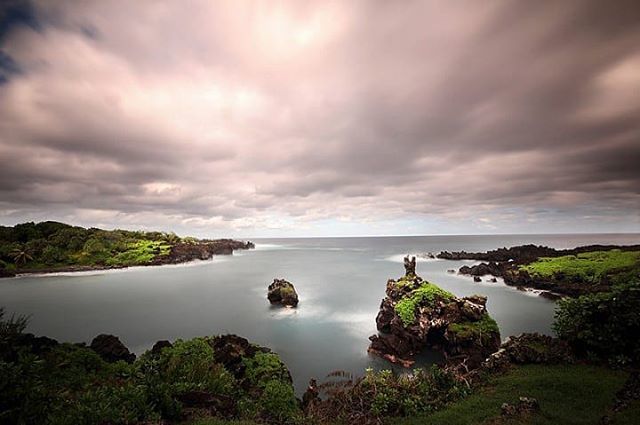 GuillaumeSamie's tweet photo. Maui 33 #maui🌴 #hawaii #hawai #waianapanapa #longexposure #skyporn #clouds #beach #beachesofinstagram #explorehawaii #shotoftheday #bestphotos #pacificocean #polynesia #islands #maui #hawaiitrip #hawaiiphotographer #gohawaii https://t.co/dG2LRtO37R https://t.co/xY4yKOTwhI