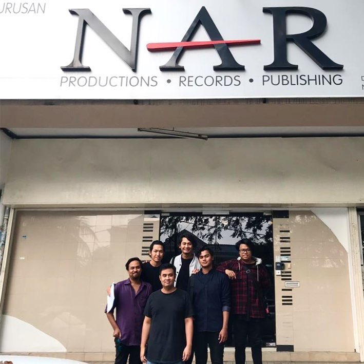 SleepSideBand's tweet photo. ✍️Officially 🤟🏻#sleepside #narrecords #mantul https://t.co/KpyuCQ3IKE