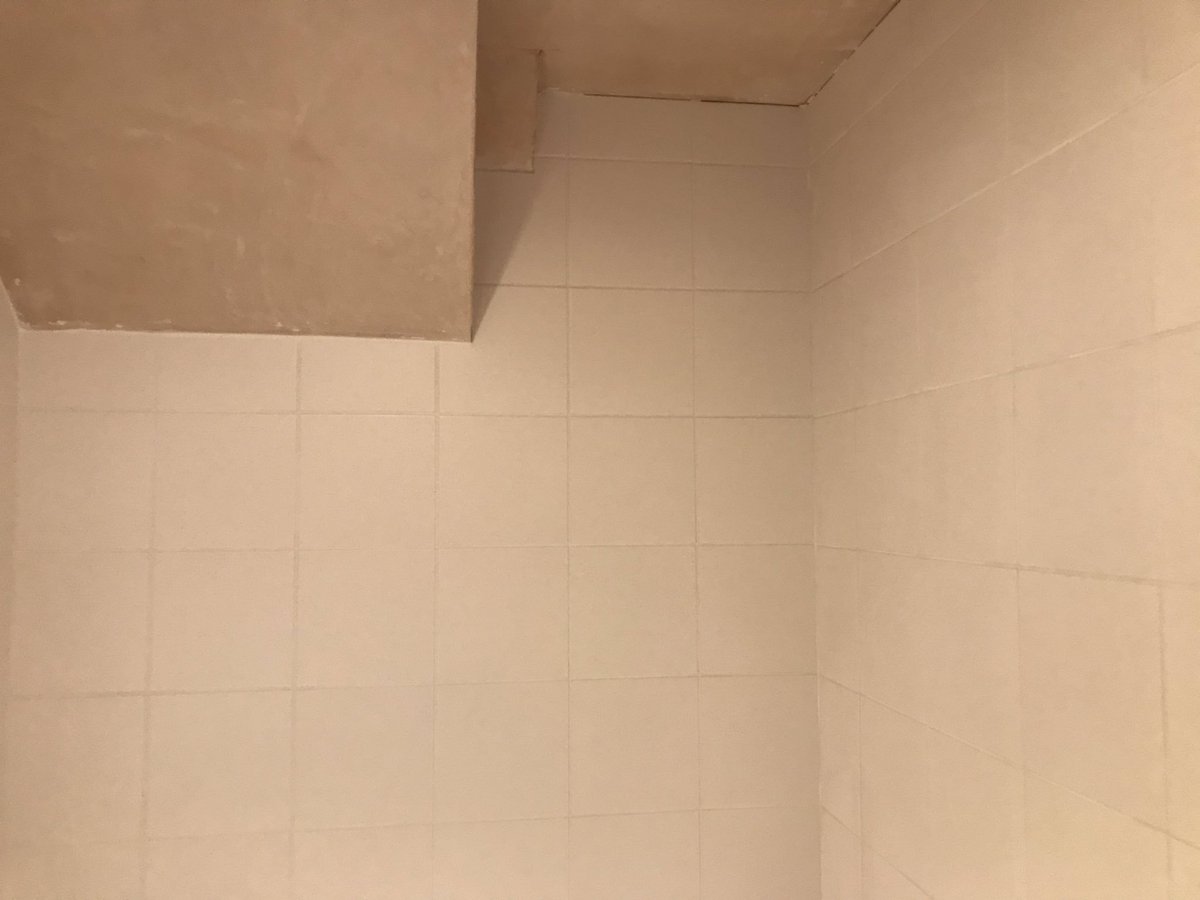 SRBTileSolution's tweet photo. Last bathroom of the project finished https://t.co/figsTiZniD