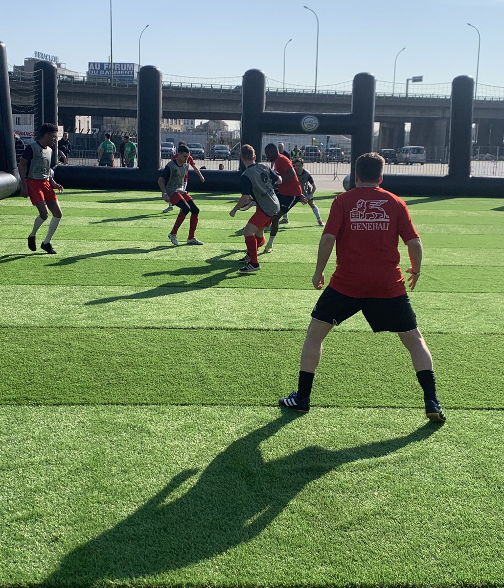 Début du #tournois de #foot masculin pour nos collaborateurs face à l’équipe d’#étudiants du campus de <a href="/iaeparis/">IAE Paris-Sorbonne</a> ! ⚽️😃 #StepstoneDigitalC🎮