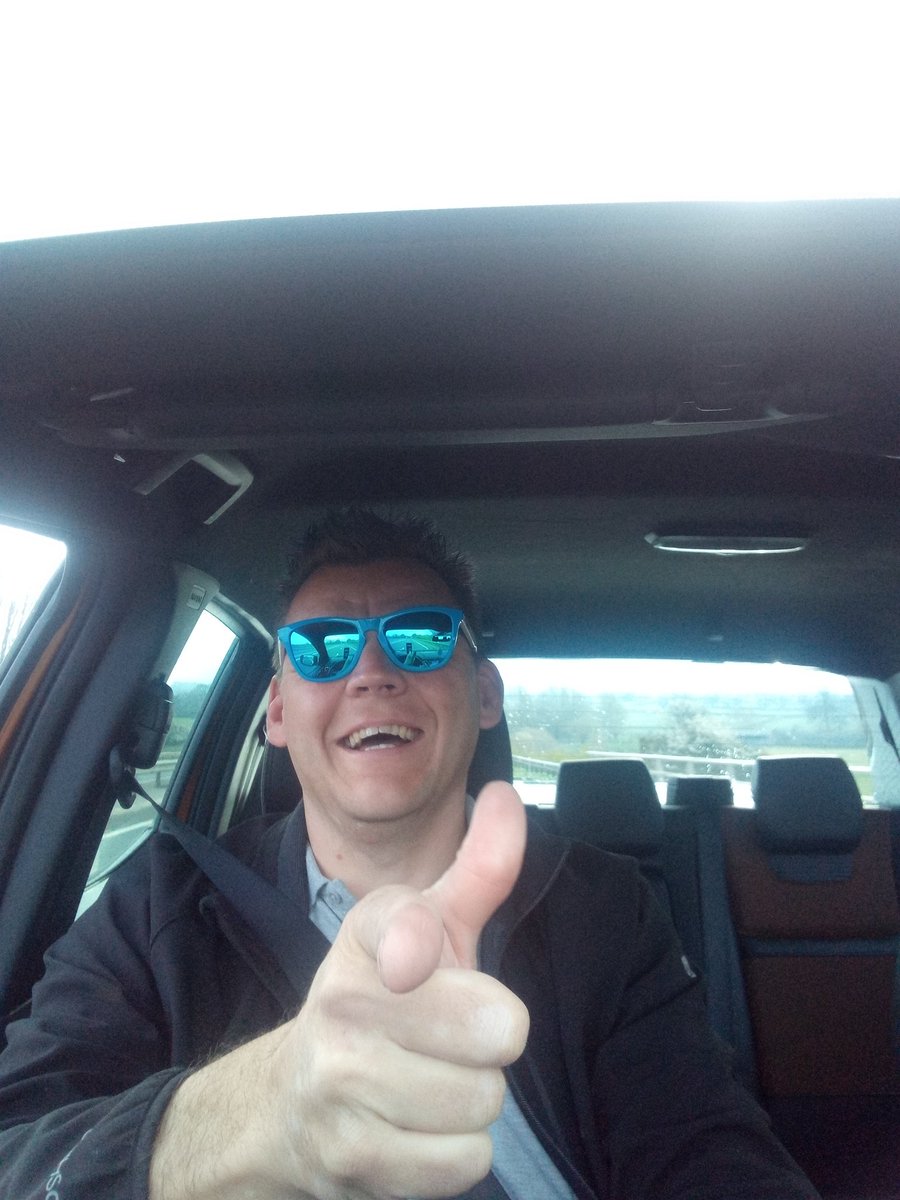 Happy Saturday <a href="/BrownsHoliday/">Browns Holiday Park</a> <a href="/BarBrowns/">Browns Bar & Grill</a> <a href="/MinYDonTowyn/">Min Y Don</a> @SoundRadioWales <a href="/OfficialCraigK/">Craig K 🎙📻</a> #northwalestweets #Towyn #sunshine