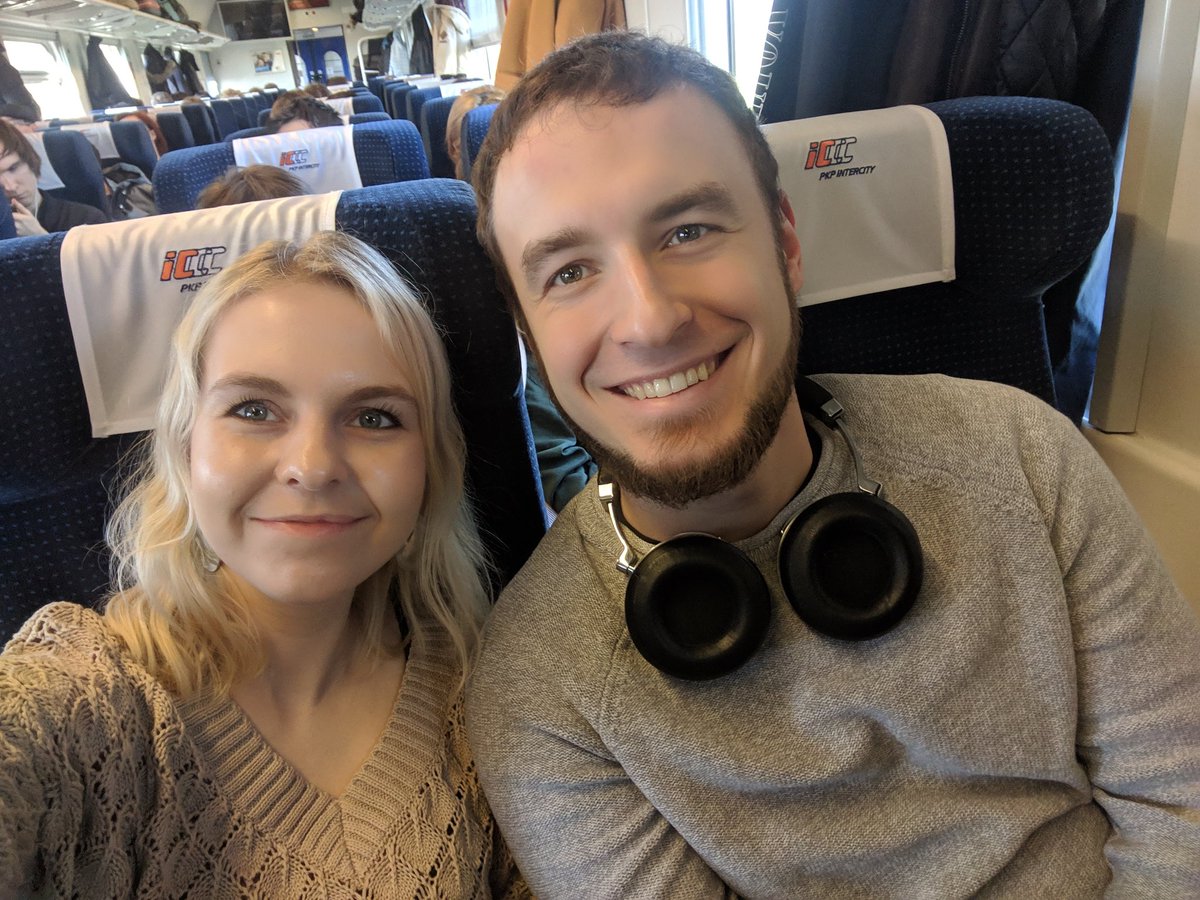 emi_tyl's tweet photo. Trochę na spontanie ale jedziemy! :D #boilingfrogs19 https://t.co/brZdx7DXaQ