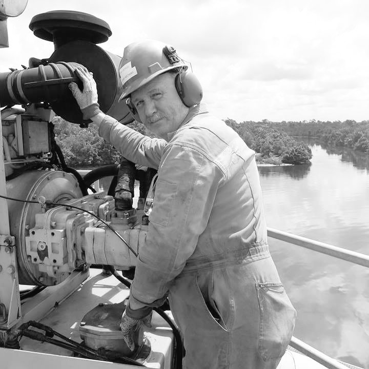 ManfredThomas3's tweet image. Happy morning at work.