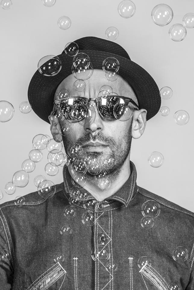 ARTWEO's tweet image. JR revient au Louvre ! 🔺 Réservez votre visite au Louvre ► tidd.ly/2a916d3d