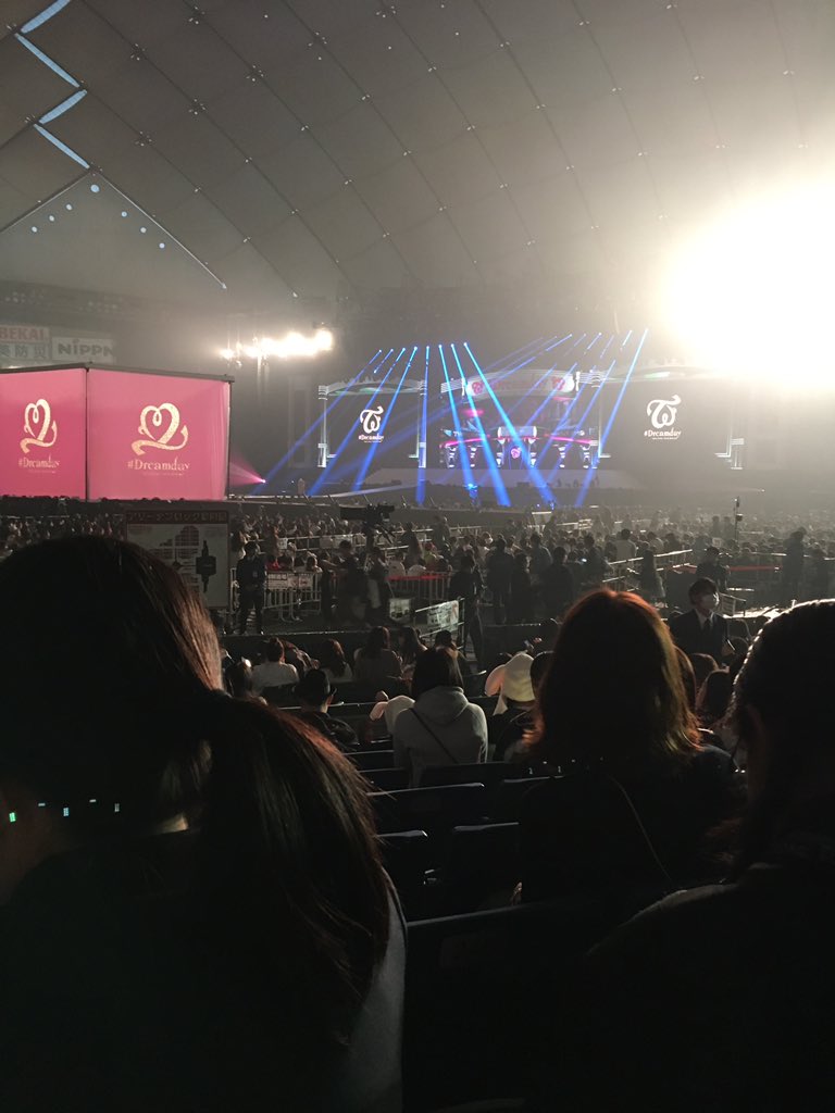 peta_twice's tweet photo. #twice https://t.co/kzewb41MB0