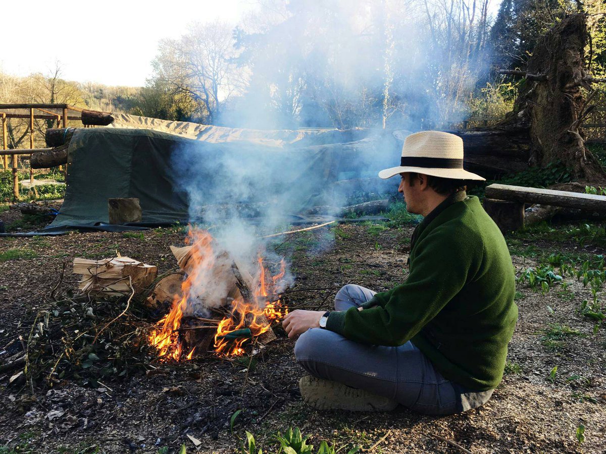 Wilderfoxuk's tweet photo. A wonderful weekend introduction to bushcraft and the natural world. Camp under the stars and learn empowering new skills! https://t.co/FSKsNtGrrT 🏹 @Wilderfoxuk @whatsonsw @DevonLife @VisitDevon #naturalconnection #turnoffswitchon #mindfulness #timetobeyou https://t.co/JStzNWH5T1