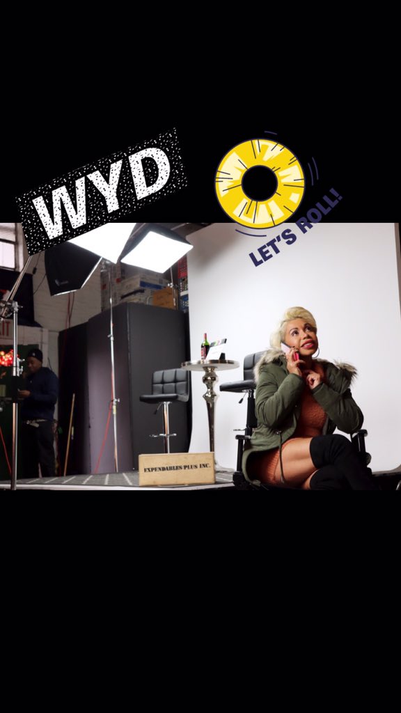 expendablesplus's tweet photo. Weekend Mood!!!
#expendablesplusinc #WeekendVibes #funweekendn #Filmmaker #Filmmaking #brookklyn #NYC #greenpointbrooklyn #BehindTheScenes #photostudio #filmsupplies #filmset #filmlife #SetLife #womeninfilm #filmlications #nycfilmlocations #nycfilmmaker #YouTube https://t.co/MeHUvbXMnq