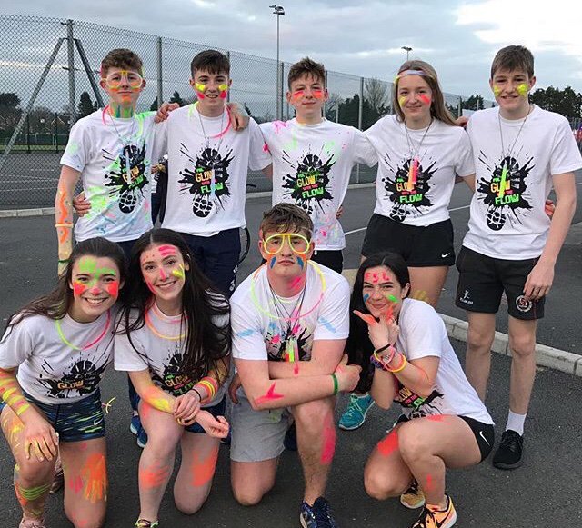FSLnews's tweet photo. Thanks to Mr Robinson & his team for organising the FSL Glow with the Flow event raising money for the mental health charity cause. Hope everyone enjoyed themselves! #glowfsl https://t.co/7FaT6GcQF1