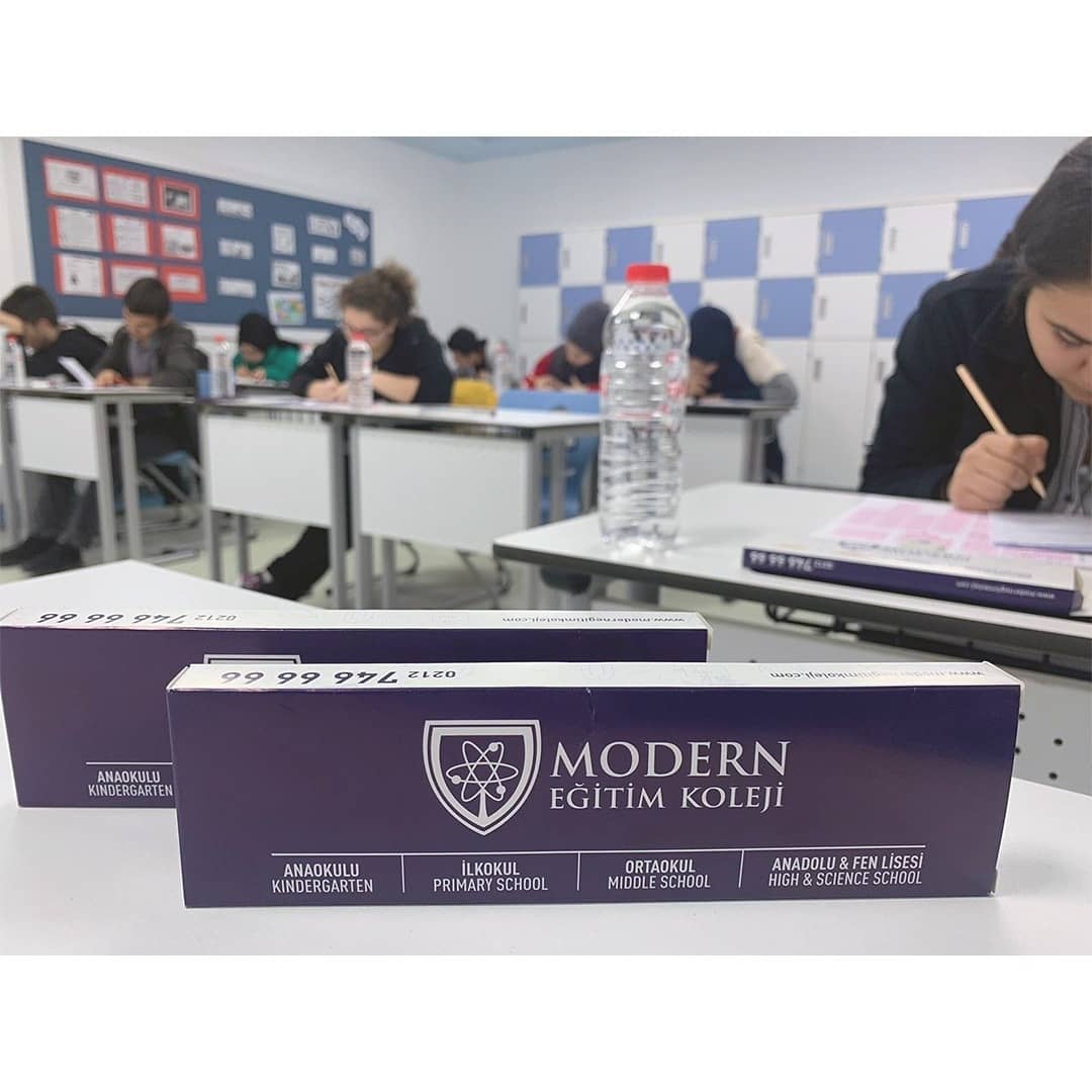 modernegitimklj's tweet photo. Ödüllü Math Cup sınavına gösterdiğiniz yoğun ilgiden dolayı teşekkür ederiz. Sonuçları 4 Nisan Perşembe günü itibariyle Web sitemizden öğrenebilirsiniz. Ödül törenimiz 6 Nisan saat 14.00 da yapılacaktır. Sınavda tüm öğrencilerimize başarılar diliyoruz. #mathcup #metamatik #sınav https://t.co/lgt57aR1jC