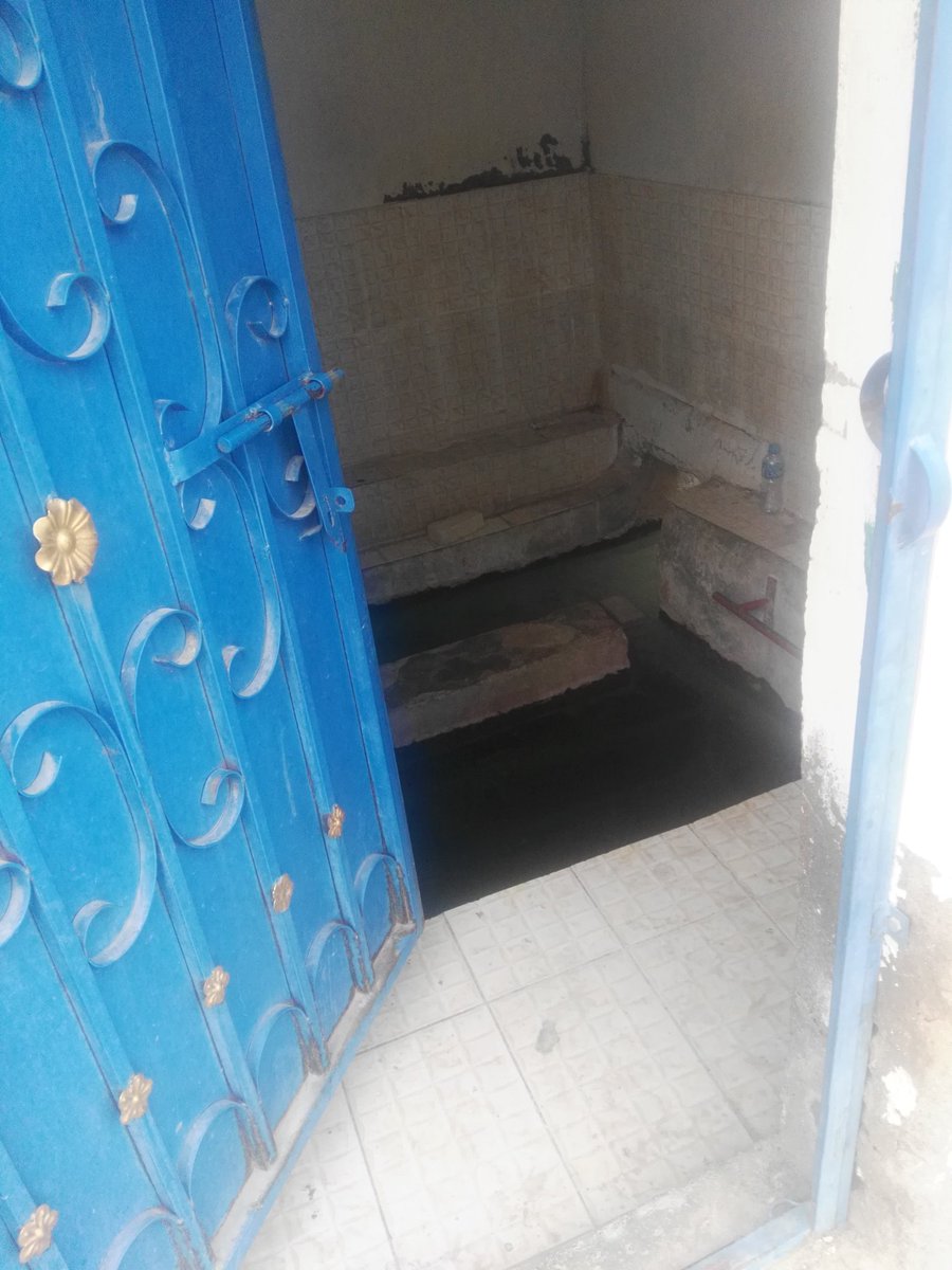 ah__1211's tweet photo. #بوشر
#وادي #الحمام
نناشد @M_Municipality  ممثلة بالمديرية العامة #ببوشر 
 #صيانة عين #الحمام والاهتمام بها لتكون مقصد سياحي للزائرين من داخل وخارج #السلطنة.
حيث ما يميز المياه حرارتها الشديدة بالكاد تضع يدك😁 مرفق اسفل التغريدة مقطع فيديو يتضح فيه بخار الماء.
#السياحة_في_عمان https://t.co/1SHqtmhSdo