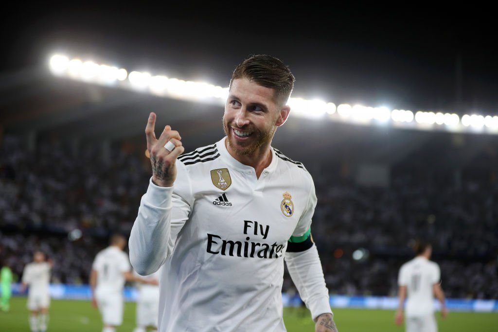 Happy 33rd birthday to Sergio Ramos!

What\s your favorite thing about him? 