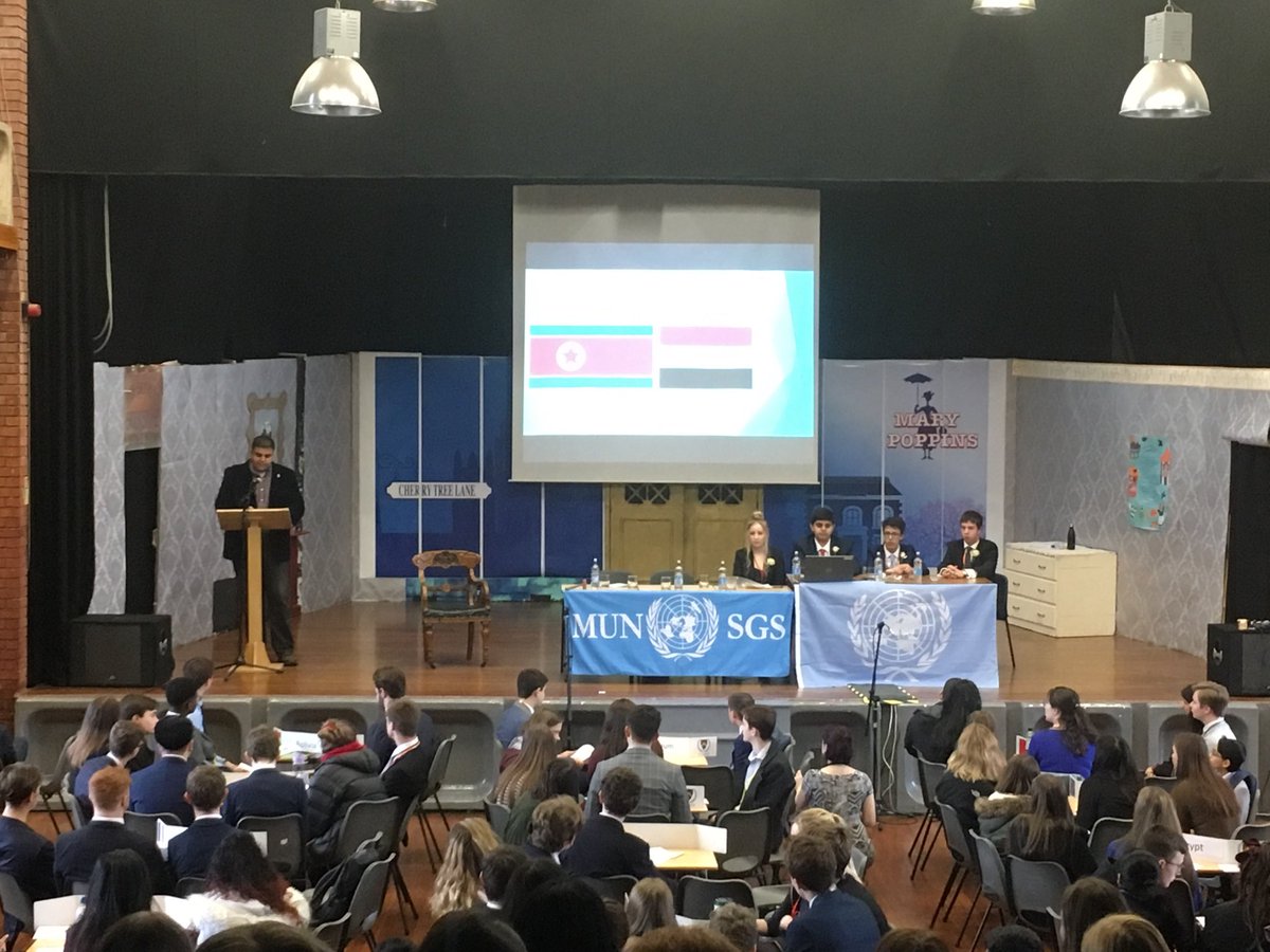 mrsowen_cz's tweet photo. ⁦@AGGS_MUN⁩ team representing India 🇮🇳 and ⁦@AGGSchool⁩ today at Stockport grammar #MUNSGS good luck 😁 https://t.co/NHAnqm5Ind