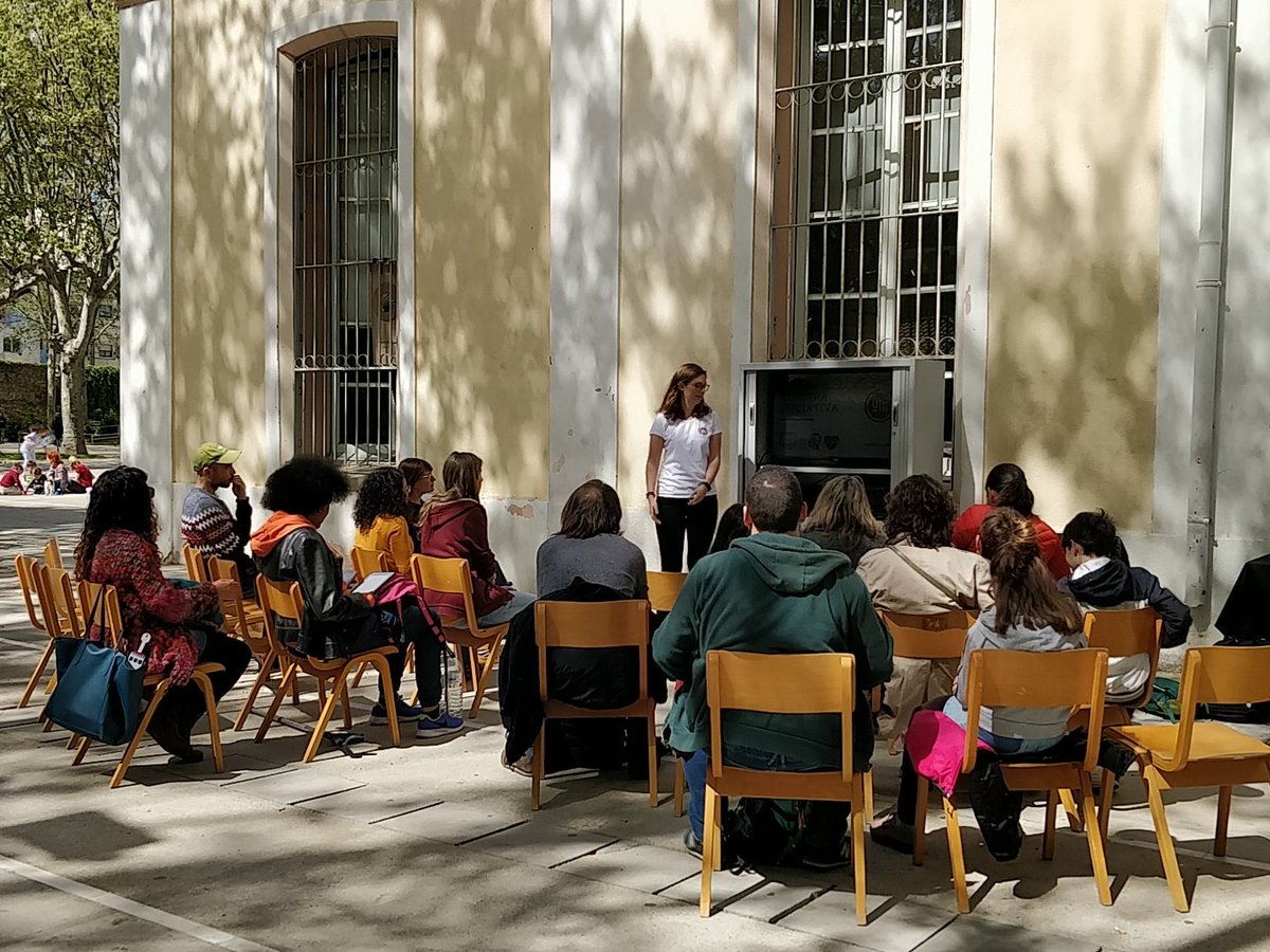 GProtoboard's tweet photo. Començant les xerrades amb @youngitgirls ✨ https://t.co/sXRNNXLf59