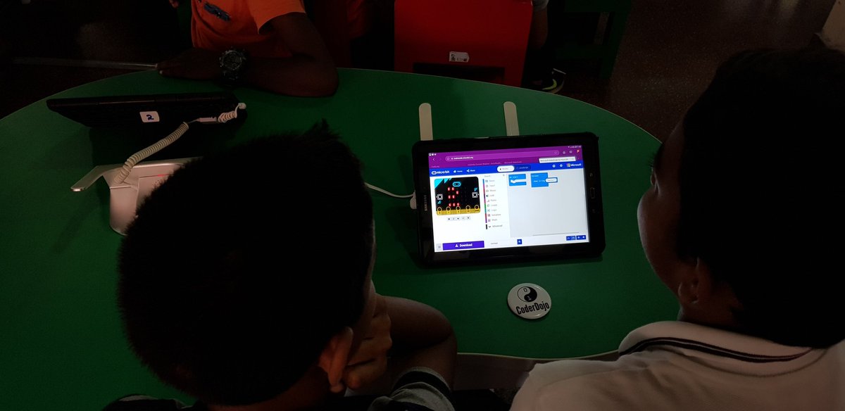 CoderDojoLK's tweet image. CoderDojo @ Colombo Public Library - March Successfully Concluded #lka #CoderDojo #CoderDojolk #STEMUp
